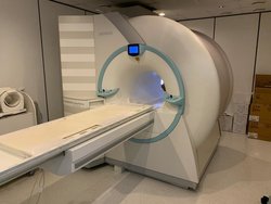 Магнитно-резонансный томограф PHILIPS Ingenia СХ 1.5T