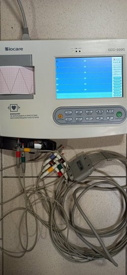 Электрокардиограф ECG-300G BIOCARE