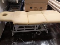 Массажный стол с гидравлическим приводом