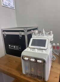 Косметологические аппарат H2O2 (6 в 1)
