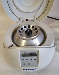 Центрифуга Eppendorf MiniSpin