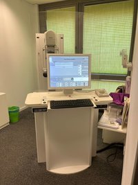 Цифровой маммограф Hologic Selenia для профосмотров
