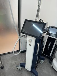 Аппаpат микроигoльчатого RF-лифтинга Sеcrеt RF бpендa ILOODA