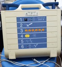 Дефибриллятор PRIMEDIC Defi-B Metrax GmbH  D-78628 Rottweil