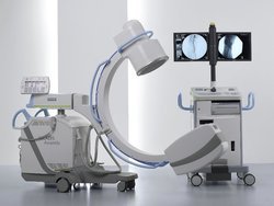 С-дуга Siemens Arcadis Avantic для операций на сердце и сосудах