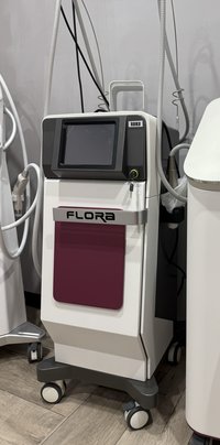 Аппарат микроигольчатого RF-лифтинга