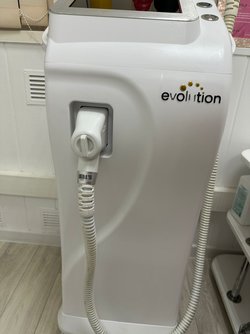 Диодный аппарат для лазерной эпиляции EVOLUTION от profbeauty