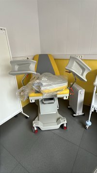 Кушетка смотровая, кресло гинекологическое с изменяемой высотой, электрика на колесах, 19-SM612 (С МЦ Фем без ндс) 