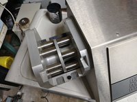 Комплекс: дозатор Flexicon PF22 и укупорщик FS32, GMP