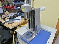 Комплекс: дозатор Flexicon PF22 и укупорщик FS32, GMP