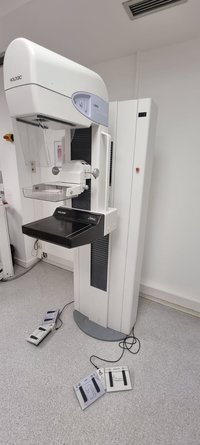 Цифровой маммограф Hologic Selenia для проф осмотров