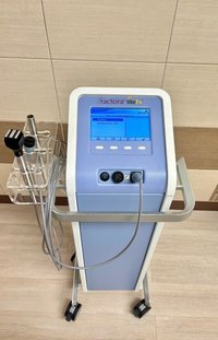 Аппарат косметологический игольчатого, фракционного РФ лифтинга