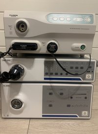 Осветитель немного б/у, видеопроцессор новый