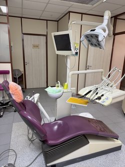 Стоматологическое кресло Сирона С8