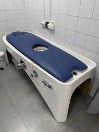 Кушетка медицинская "Комфорт плюс" модель 04 (для кишечных орошений)