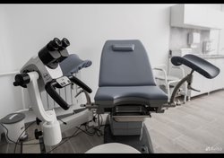 Кресло гинекологическое с кольпоскопом Atmos и другое оборудование 