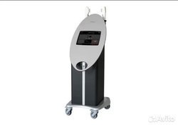 Аппарат фотоомоложения и фотоэпиляции Ellipse i2pl plus