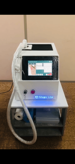 Профессиональный диодный лазерный аппарат Magic Lite