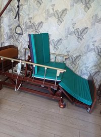 Медицинская кровать с электроприводом MЕТ RЕАLТА