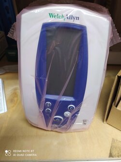 Монитор Welch Allyn