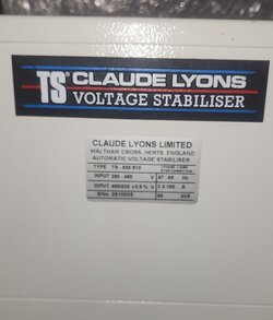 Стабилизатор  3х фазный для компьюторного томографа  TS CLAUDE LYONS VOLTAGE STABILISER. TYPE: TS-555 S10