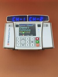 Новый портативный 2 канальный инфузомат Германия