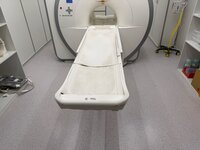МРТ-аппарат Siemens Magnetom ESSENZA 1,5T 2015 года выпуска с технологией Tim и Dot