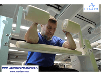 Тренажер реабилитационный HUR 9110, Финляндия, «бицепсы / трицепсы с доступом для инвалидной коляски» для активной механотерапии мышц рук 