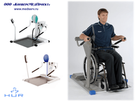 Тренажер реабилитационный HUR 9125, Финляндия, «жим вниз / тяга вверх с доступом для инвалидной коляски» для активной механотерапии трицепсов, мышц верха спины и мышц плечевого пояса