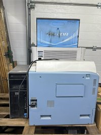 Оцифровщик рентгеновских снимков AeroDR P-12 с компьютером