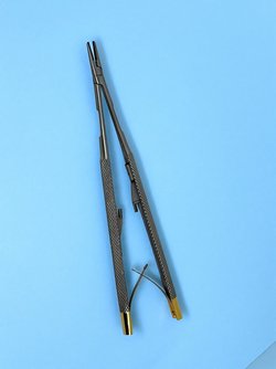 Микрохирургический иглодержатель прямой